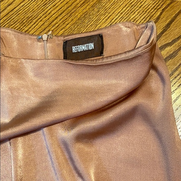 Reformation midi skirt - Picture 3 of 5